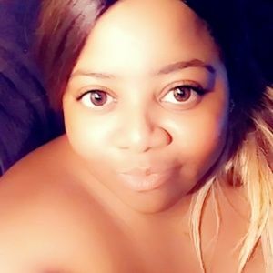 Meet your Posher, Latisha